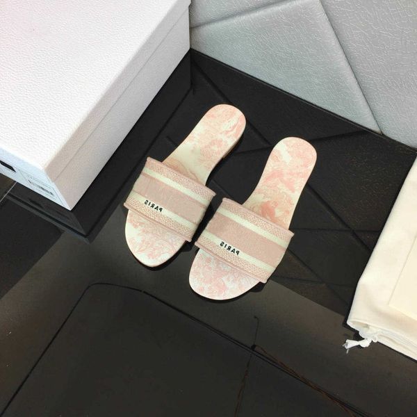 

2021 designer men women sandals with correct flower box dust bag shoes tiger yes nude us9.5 reef sandals sandals with toe tpr black us4.5