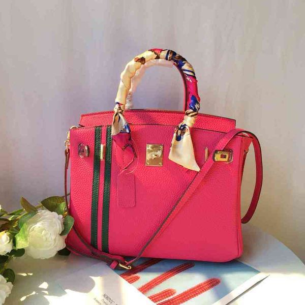 new leather women s in early spring of 19luxury and fashion women's portable shoulder bag bags
new leather women s in early spring of 19luxury and fashion women's portable shoulder bag bags