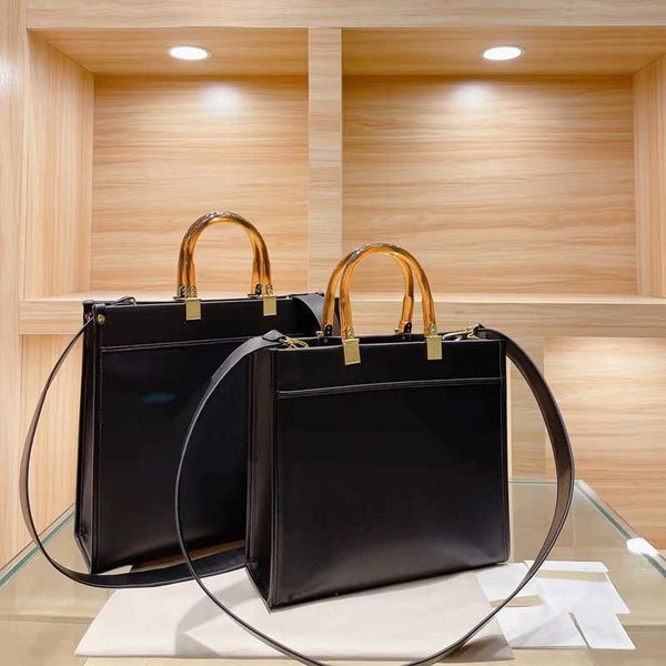 9a designer shoulder bags wallet cross body totes luxury handbags crossbody bag high-quality and high-capacity fashion brand genuine leather
9a designer shoulder bags wallet cross body totes luxury handbags crossbody bag high-quality and high-capacity fashion brand genuine leather