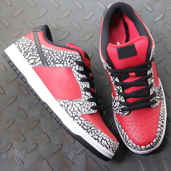 shoes brand men women og low luxury designer classics red tboys girls running skateboard sneakers original
shoes brand men women og low luxury designer classics red tboys girls running skateboard sneakers original