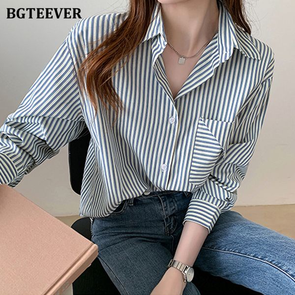 casual single-breasted loose women striped shirts spring summer turn-down collar long sleeve pockets female blouse, White
casual single-breasted loose women striped shirts spring summer turn-down collar long sleeve pockets female blouse, White