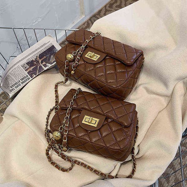 2022 new fashion all-match ladies mini handbag year's popular bag women's autumn winter msenger chain shoulder
2022 new fashion all-match ladies mini handbag year's popular bag women's autumn winter msenger chain shoulder