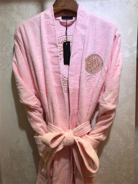 2022 net star designer acquard pajama robe retro with waist belt for women men s winter bathrobe thick robe 33
2022 net star designer acquard pajama robe retro with waist belt for women men s winter bathrobe thick robe 33