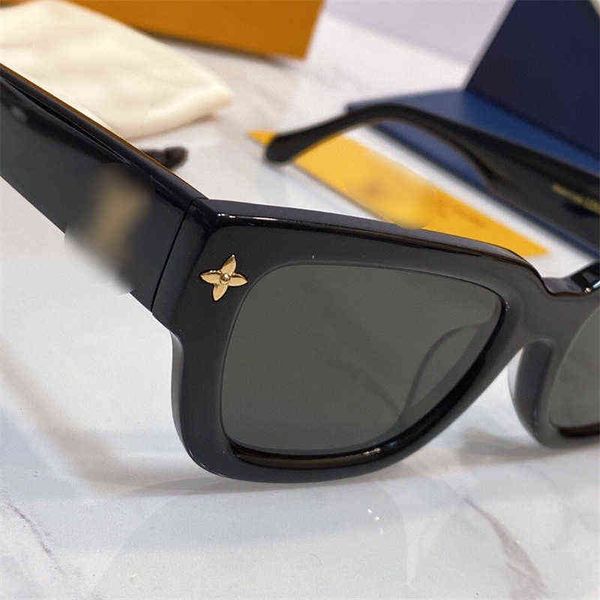 trendy women's net red same fashion street personalized box sunglasses men's z1505 shades movement, White;black
trendy women's net red same fashion street personalized box sunglasses men's z1505 shades movement, White;black