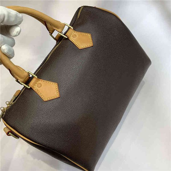 fashion women handbags lady bag leather handbags shoulder bag 30cm crossbody bags for women handbag purse
fashion women handbags lady bag leather handbags shoulder bag 30cm crossbody bags for women handbag purse