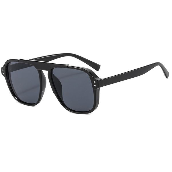 2022 new european and american large frame sunglasses and outdoor fashion glasses 02, White;black
2022 new european and american large frame sunglasses and outdoor fashion glasses 02, White;black