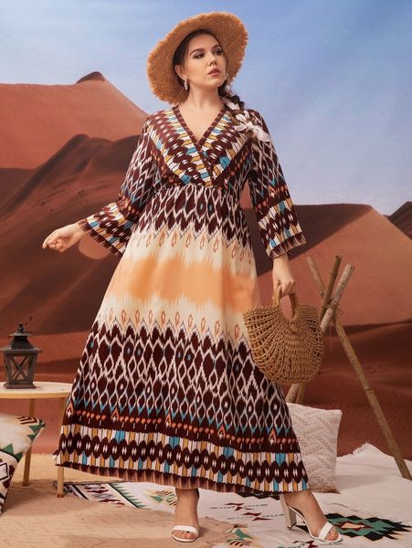 plus random geo print surplice neck maxi dress l2fq#, Black
plus random geo print surplice neck maxi dress l2fq#, Black