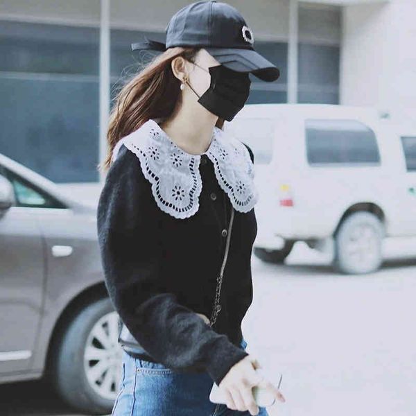 women's knits & tees naza star's same lace doll collar with diamond buckle shows thin horse sea hair short cardigan jacket sweater, White
women's knits & tees naza star's same lace doll collar with diamond buckle shows thin horse sea hair short cardigan jacket sweater, White