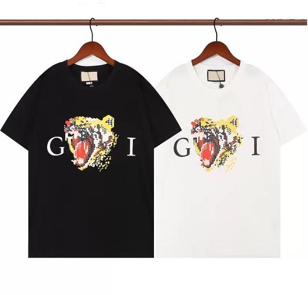 2022 fashion mens t-shirt designer casual man womens loose tees with letters print short sleeves summer men tshirt, White;black
2022 fashion mens t-shirt designer casual man womens loose tees with letters print short sleeves summer men tshirt, White;black