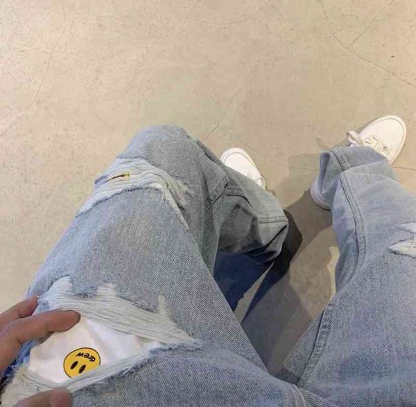 drew smiling face broken hole straight tube denim pants washed to make old high street leisure patch tide brand street, Blue
drew smiling face broken hole straight tube denim pants washed to make old high street leisure patch tide brand street, Blue