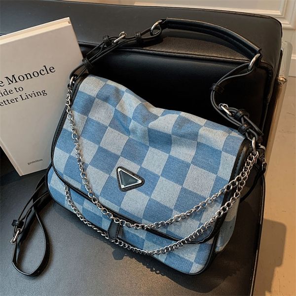 factory online sales bag large capacity women's 2022 new fashion autumn winter canvas chain messenger single shoulder armpit bag
factory online sales bag large capacity women's 2022 new fashion autumn winter canvas chain messenger single shoulder armpit bag