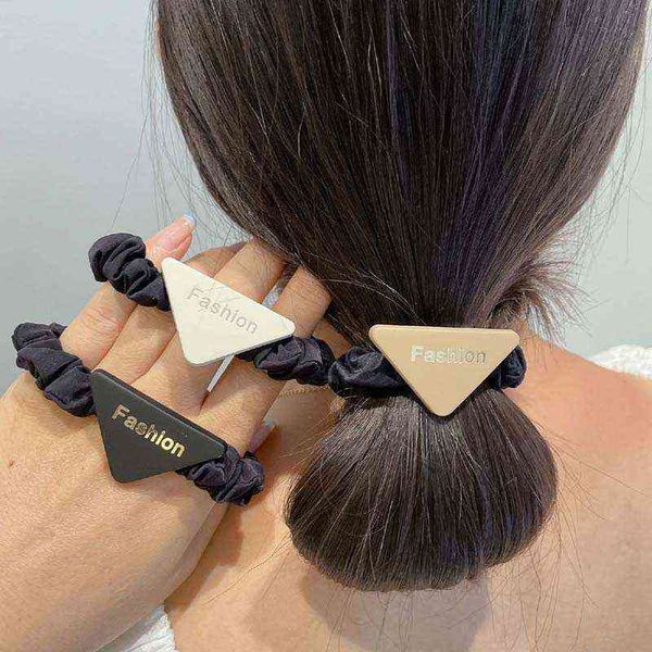 fashion triangle geometric tie accessories for women handmade alloy rope letter hair bands designer headbands aa220323, Pink
fashion triangle geometric tie accessories for women handmade alloy rope letter hair bands designer headbands aa220323, Pink