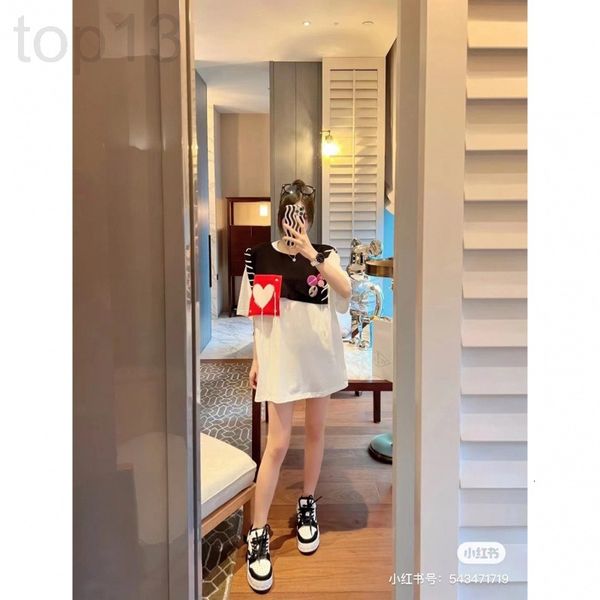 women's t-shirt designer chaopai 22 early spring new white short sleeve t-shirt women's korean loose embroidery love versatile sha
women's t-shirt designer chaopai 22 early spring new white short sleeve t-shirt women's korean loose embroidery love versatile sha