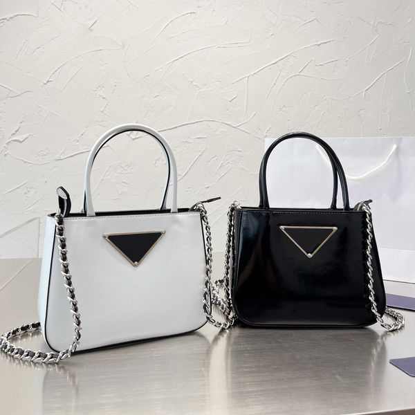 designer bags women genuine leather handbags lady working handbags large capacity shoppingtotes high-quality classic crossbags busines handb
designer bags women genuine leather handbags lady working handbags large capacity shoppingtotes high-quality classic crossbags busines handb
