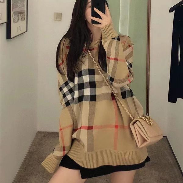 2022 sweater women's autumn round neck striped fashion long sleeve women high end jacquard cardigan knitting sweaters coats s-xl, White;black
2022 sweater women's autumn round neck striped fashion long sleeve women high end jacquard cardigan knitting sweaters coats s-xl, White;black