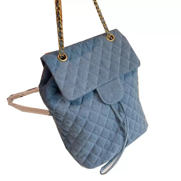 22ss classic denim mini flap backpack bags blue large capacity quilted matelasse gold metal hardware crossbody shoulder luggage designer han
22ss classic denim mini flap backpack bags blue large capacity quilted matelasse gold metal hardware crossbody shoulder luggage designer han