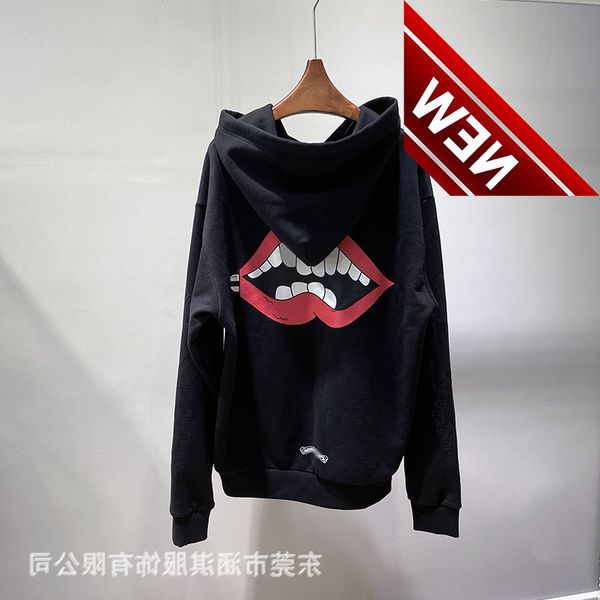 chaopai ch men's and women's hoodie with big red lips on the back, Black