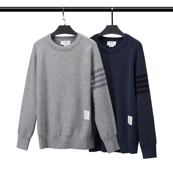 men's sweater crew neck knit korean style new pullover striped women's casual wool knit jacket, White;black
men's sweater crew neck knit korean style new pullover striped women's casual wool knit jacket, White;black