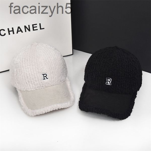 ball caps designer lamb wool cap children's autumn and winter versatile fashion plush duck tongue korean version lamb baseball, Blue;gray
ball caps designer lamb wool cap children's autumn and winter versatile fashion plush duck tongue korean version lamb baseball, Blue;gray