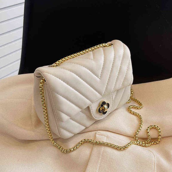 chain crossbody bags for women embroidery thread small women's bag trend fashion luxury designer shoulder handbag female 220428
chain crossbody bags for women embroidery thread small women's bag trend fashion luxury designer shoulder handbag female 220428