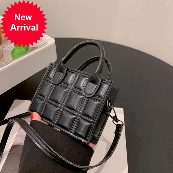 tide brand wholesale women's simple casual 2022 new style one texture small handbag cross fashion trend shoulder crossbody bags
tide brand wholesale women's simple casual 2022 new style one texture small handbag cross fashion trend shoulder crossbody bags
