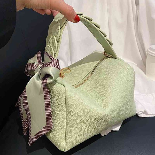 tote bag for women 2022 trend small crossbody bags summer beach luxury designer purses and handbags ribbons pu leather
tote bag for women 2022 trend small crossbody bags summer beach luxury designer purses and handbags ribbons pu leather