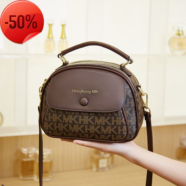 luxury designer bags luxury designerhong kong women's korean version 2022 summer new fashion printed small square single shoulder messe
luxury designer bags luxury designerhong kong women's korean version 2022 summer new fashion printed small square single shoulder messe
