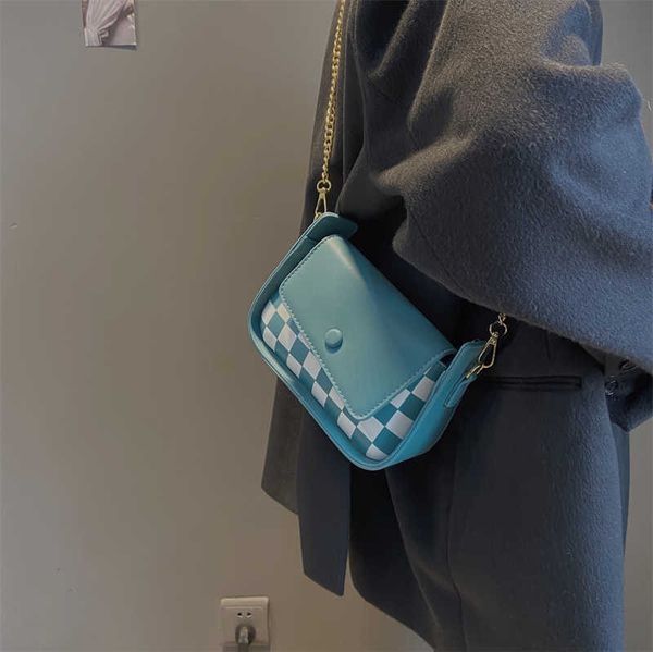 this year's popular bag women's 2022 spring and summer new fresh checkerboard color flip small square bag single shoulder messenge
this year's popular bag women's 2022 spring and summer new fresh checkerboard color flip small square bag single shoulder messenge