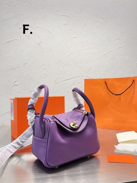 designers shoulder bag luxurious tote purse handbag message bags cluth brand classic genuine leather crossbody lady original box mini 19cm o
designers shoulder bag luxurious tote purse handbag message bags cluth brand classic genuine leather crossbody lady original box mini 19cm o