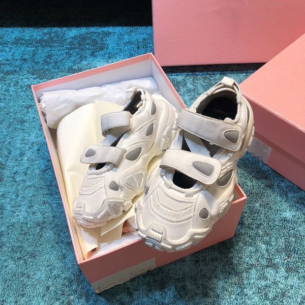 ladies designer sandals and slippers fashion luxury old daddy shoes summer beach shoes loafers jogging shoes 0412, Black
ladies designer sandals and slippers fashion luxury old daddy shoes summer beach shoes loafers jogging shoes 0412, Black