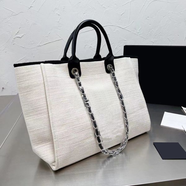 luxurys designers handbags solid color letters bothered shopping bags leisure temperament versatile ladies bag valentine's day gift ver
luxurys designers handbags solid color letters bothered shopping bags leisure temperament versatile ladies bag valentine's day gift ver
