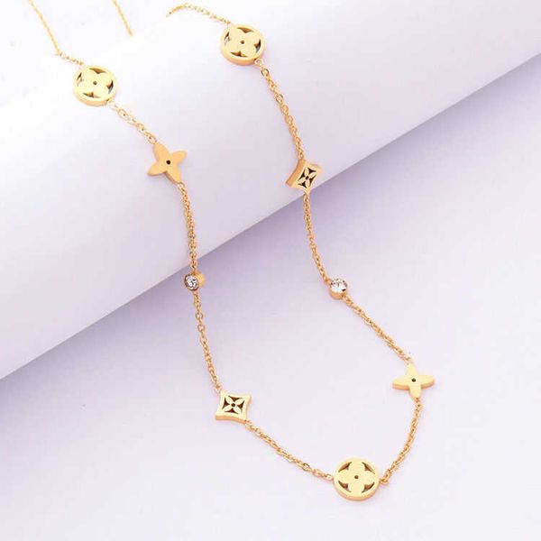 luxury brand clover pendant necklace 18k gold stainless steel necklaces jewelry for women gift, Silver
luxury brand clover pendant necklace 18k gold stainless steel necklaces jewelry for women gift, Silver