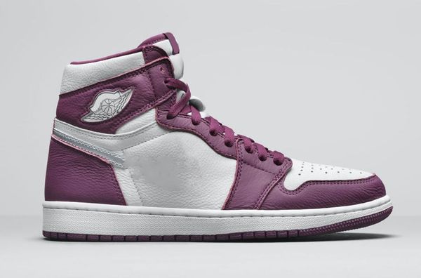 shoes authentic 1 high og bordeaux white metallic silver man woman outdoor sports sneakers original size us7-13
shoes authentic 1 high og bordeaux white metallic silver man woman outdoor sports sneakers original size us7-13