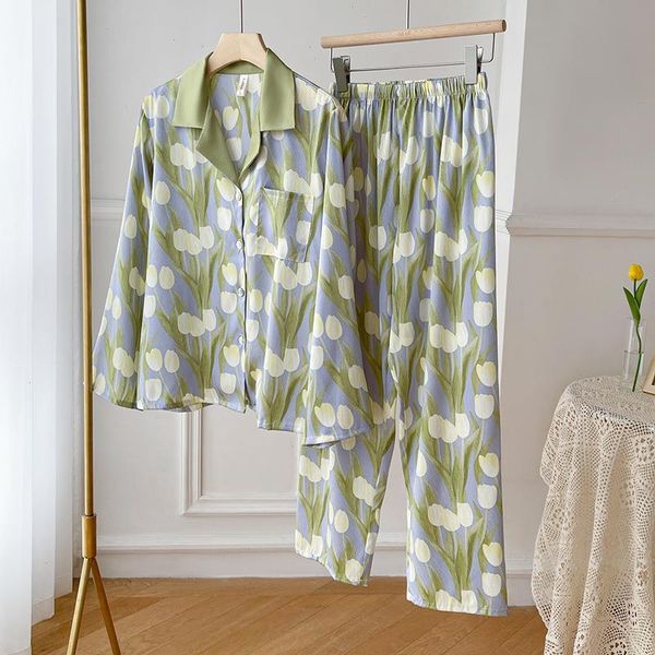 tulip print satin sleepwear pajamas women autumn thin cardigan long sleeved home clothes pyjamas, Black;red
tulip print satin sleepwear pajamas women autumn thin cardigan long sleeved home clothes pyjamas, Black;red