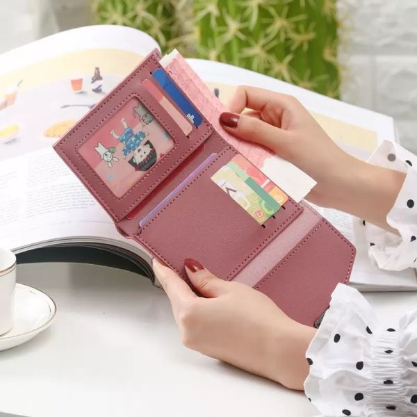 women small fashion hasp wallets female three fold leather coin purses ladies card holder clutch phone bag money clip
women small fashion hasp wallets female three fold leather coin purses ladies card holder clutch phone bag money clip