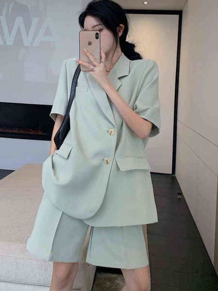 office lady blazer suits for women summer two piece set short sleeve jacket shorts pants casual ensemble femme 2 pieces j220813, White;black
office lady blazer suits for women summer two piece set short sleeve jacket shorts pants casual ensemble femme 2 pieces j220813, White;black
