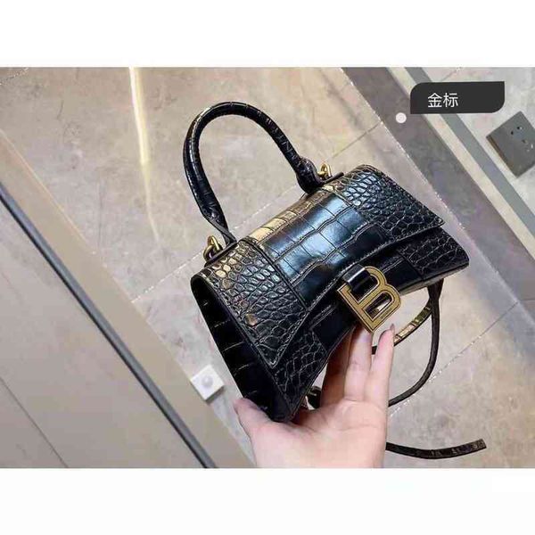 balenciga handbags bag crocodile shoulder bags designer 22s handbag designer bag bags pattern cowhide single hourglass messenger shaped bag
balenciga handbags bag crocodile shoulder bags designer 22s handbag designer bag bags pattern cowhide single hourglass messenger shaped bag