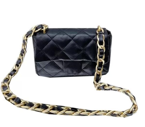 fashion calfskin leather classic mini flap bags thick chain shoulder handbags gold metal hardware quilted luxury designer purse outdoor saco
fashion calfskin leather classic mini flap bags thick chain shoulder handbags gold metal hardware quilted luxury designer purse outdoor saco