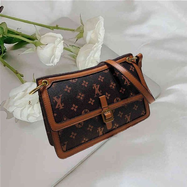 2022 factory wholesale new net red women's new trend fashion messenger foreign style one shoulder small square bag
2022 factory wholesale new net red women's new trend fashion messenger foreign style one shoulder small square bag