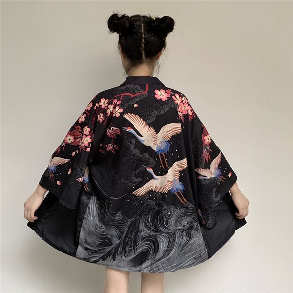 fashion swan print black japan new 2022 loose summer beach cardigan women harajuku japanese kimono style blouse clothing, Red
fashion swan print black japan new 2022 loose summer beach cardigan women harajuku japanese kimono style blouse clothing, Red