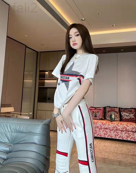 women's t-shirt designer jacquard letter stripe star short sleeve knitted t-shirt women's spring and summer 2022 new casual round, White
women's t-shirt designer jacquard letter stripe star short sleeve knitted t-shirt women's spring and summer 2022 new casual round, White