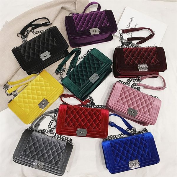 luxury brand chain shoulder bag for women fashion shiny velvet crossbody 9 colors lock designer handbag lingge messenger 220527
luxury brand chain shoulder bag for women fashion shiny velvet crossbody 9 colors lock designer handbag lingge messenger 220527