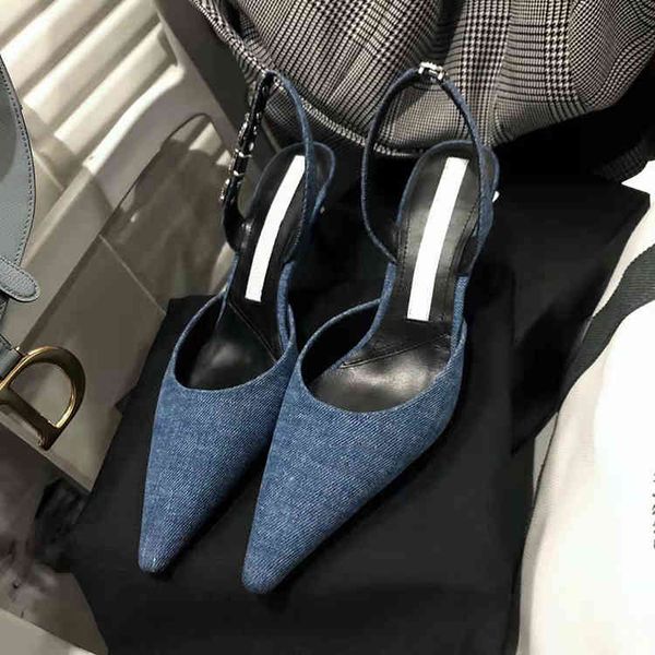 sliers gaoding spring baotou sandals pointed thin heel high heels letter one line belt, Black
sliers gaoding spring baotou sandals pointed thin heel high heels letter one line belt, Black