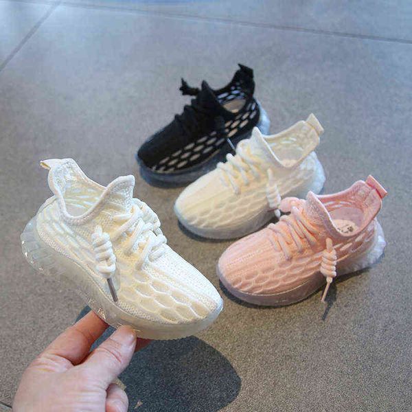 new kids sneakers girls children casual sneakers spring mesh breathable non-slip soft sole running shoes boys 2022 sport shoes y220510, Black;red
new kids sneakers girls children casual sneakers spring mesh breathable non-slip soft sole running shoes boys 2022 sport shoes y220510, Black;red