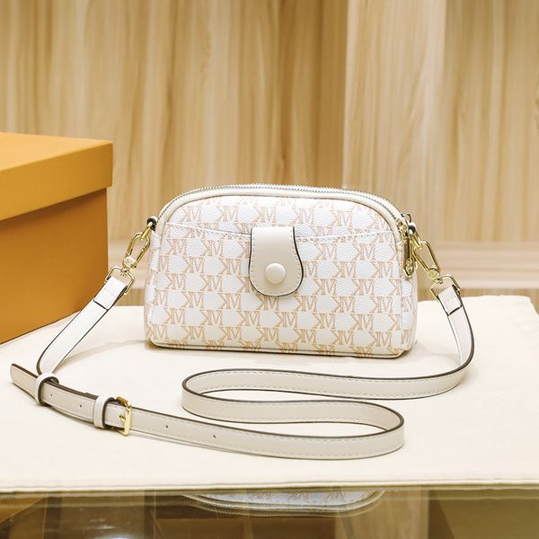 women's bag 2022 new small fashion simple single shoulder diagonal square designer crossbody bags for woman
women's bag 2022 new small fashion simple single shoulder diagonal square designer crossbody bags for woman