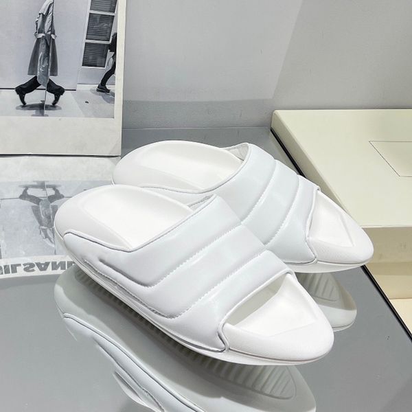 designer b-it slippers luxurys mens women platform slides sandal genuine leather spaceship shoes classical white black dress shoe with box s
designer b-it slippers luxurys mens women platform slides sandal genuine leather spaceship shoes classical white black dress shoe with box s