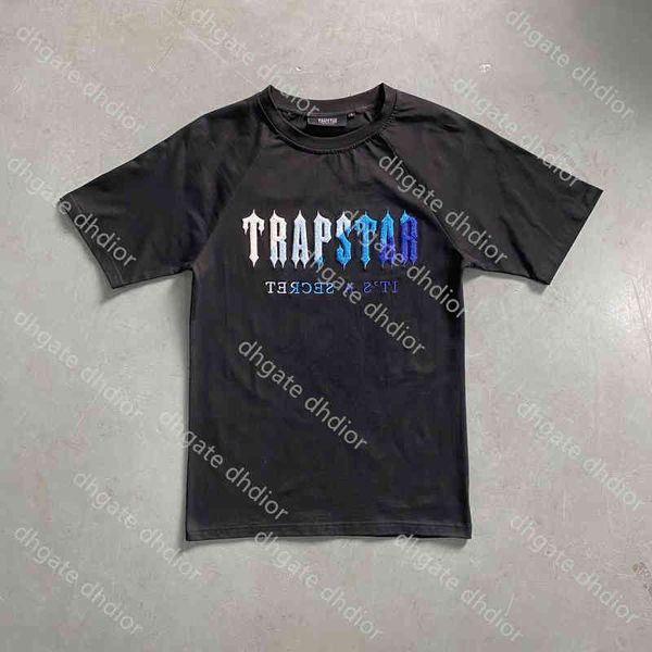 t trapstar shirt 2.0 chenille decoded short ice flavor sports suit summer embroidered letters trapstars t shirts high quality, White;black
t trapstar shirt 2.0 chenille decoded short ice flavor sports suit summer embroidered letters trapstars t shirts high quality, White;black