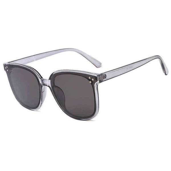 2022 super trend polarized sunglasses fashion urban men's and women's color changing hip-hop glasses 8xwj, White;black
2022 super trend polarized sunglasses fashion urban men's and women's color changing hip-hop glasses 8xwj, White;black