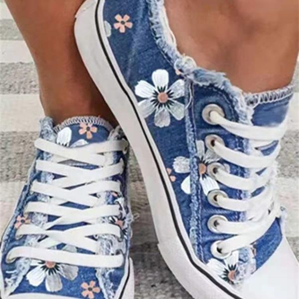 platform canvas fashion flowers casual shoes lace up flat loafers plus size 43 zapatos mujer 220804, Black 
platform canvas fashion flowers casual shoes lace up flat loafers plus size 43 zapatos mujer 220804, Black