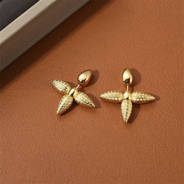 french fashion classic vintage cross petal stud earrings premium texture gold plated darts all-match jewelry gift, Golden;silver
french fashion classic vintage cross petal stud earrings premium texture gold plated darts all-match jewelry gift, Golden;silver